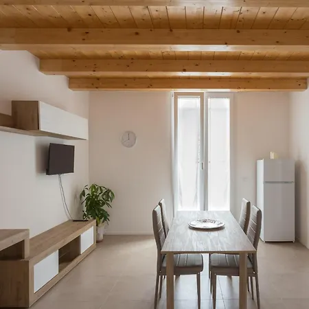 Apartment Dimora Caprera - *