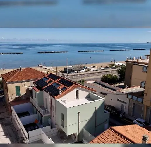 Dimora Caprera - * Falconara Marittima